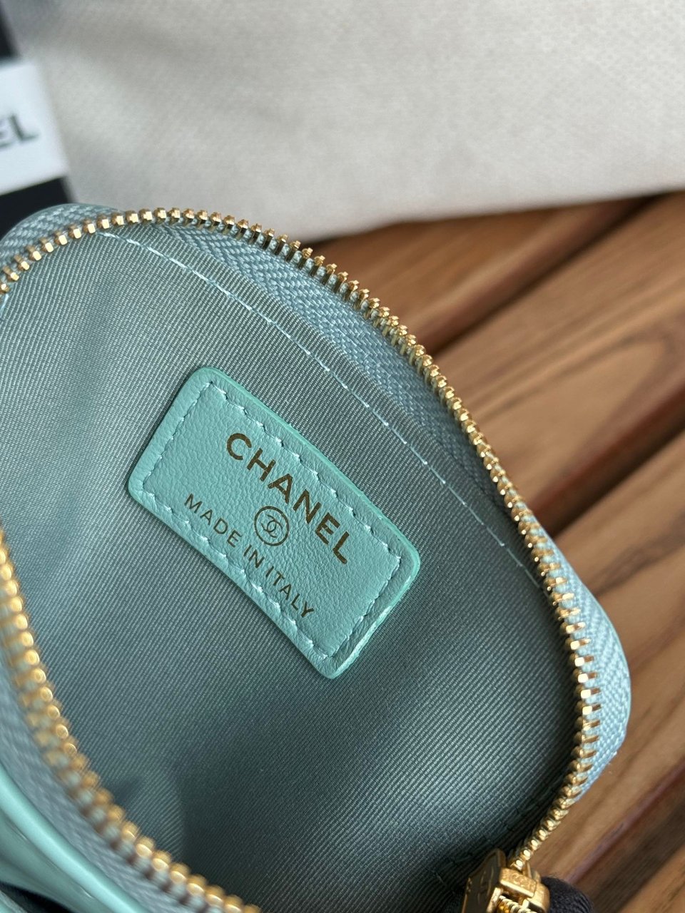 Chanel 19 Zipped Coin Purse 11Cm Turquoise Blue Lambskin Gold Hardware view 4