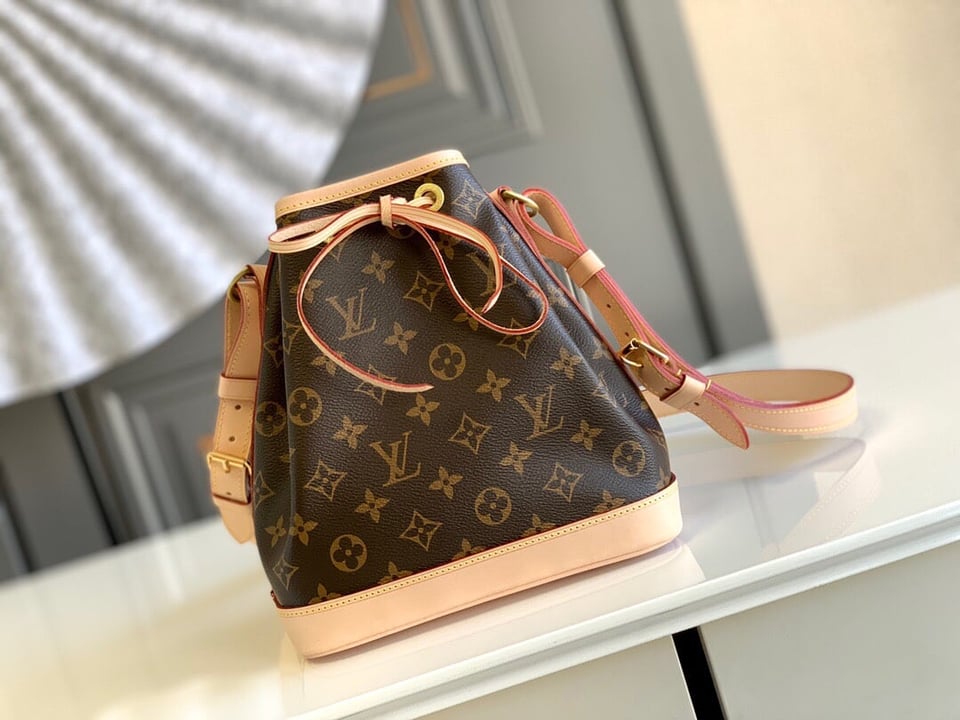 Louis Vuitton Noé Bb Monogram – Women – Handbags Monogram view 5