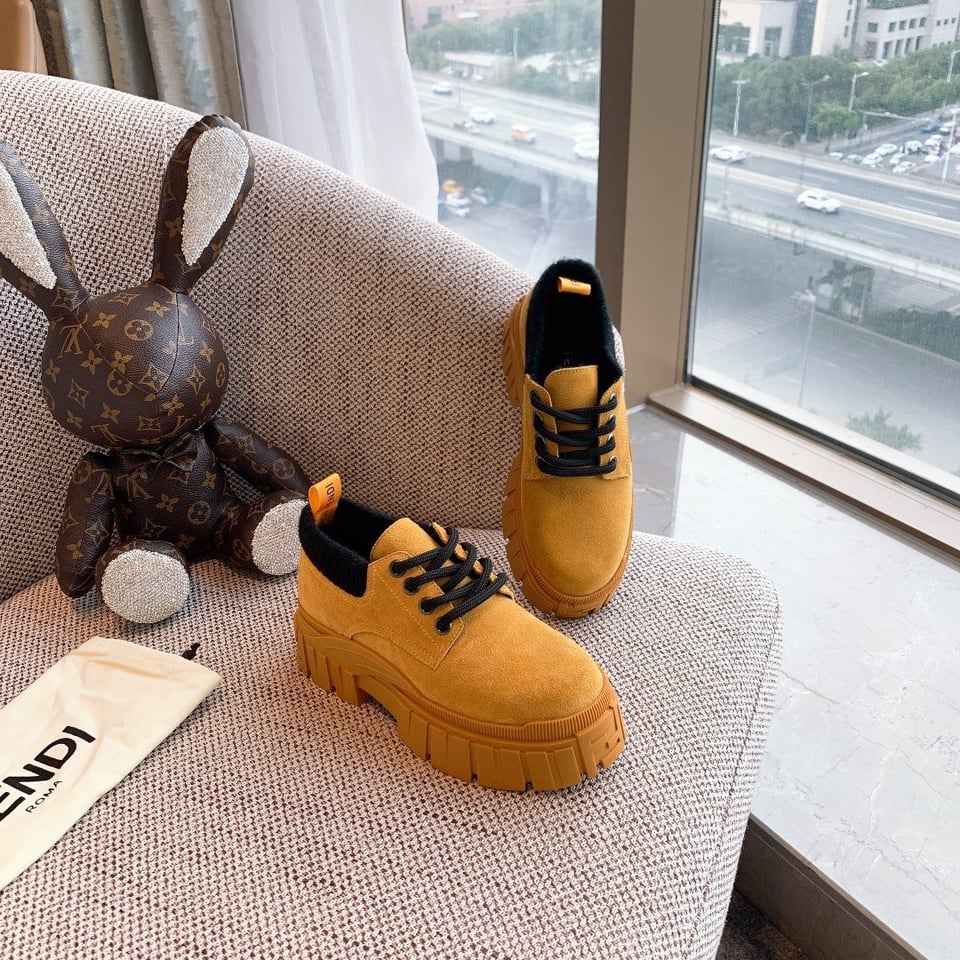 Fendi Force Leather Lace Ups Yellow view 3