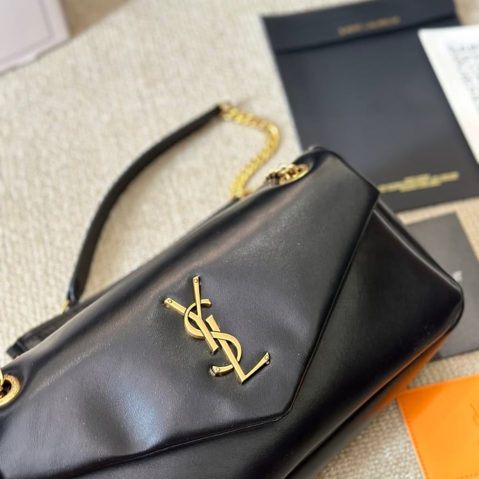 Saint Laurent Calypso Small In Plunged Black 27Cm view 6