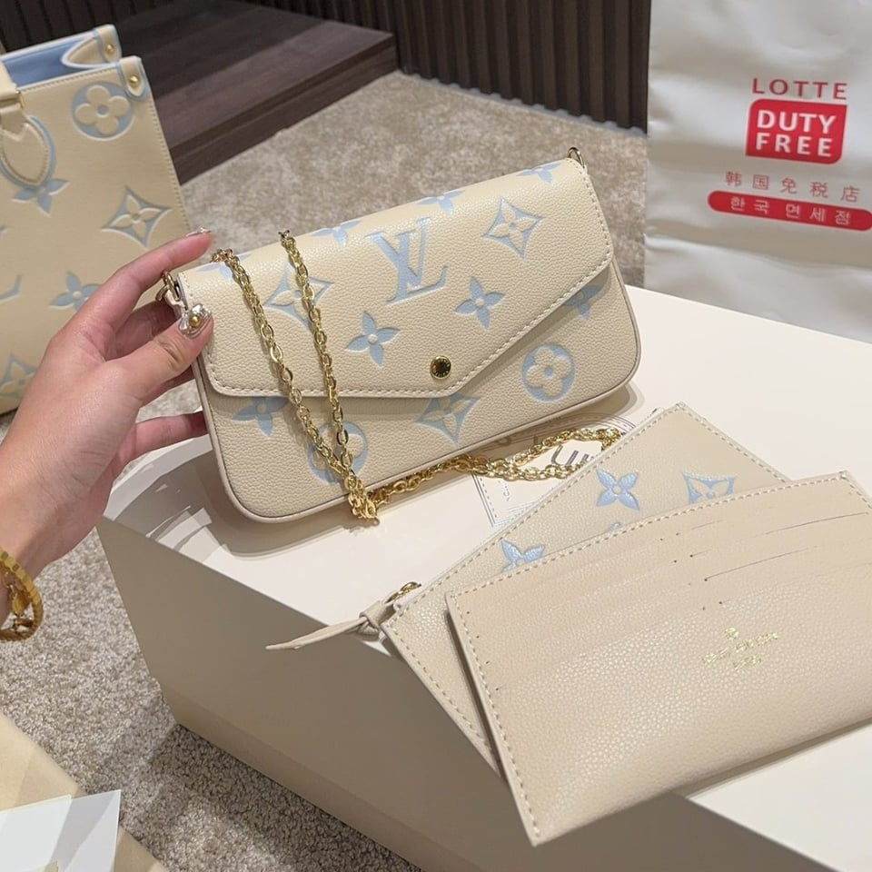 Louis Vuitton F Licie Pochette Bag Candy Blue 21Cm M83025 view 6