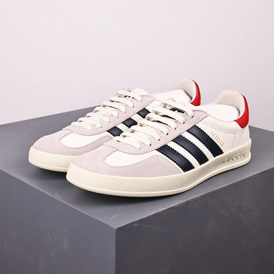Gucci X Adidas Gazelle Sneaker In White 707861 Utt10 9060 view 4