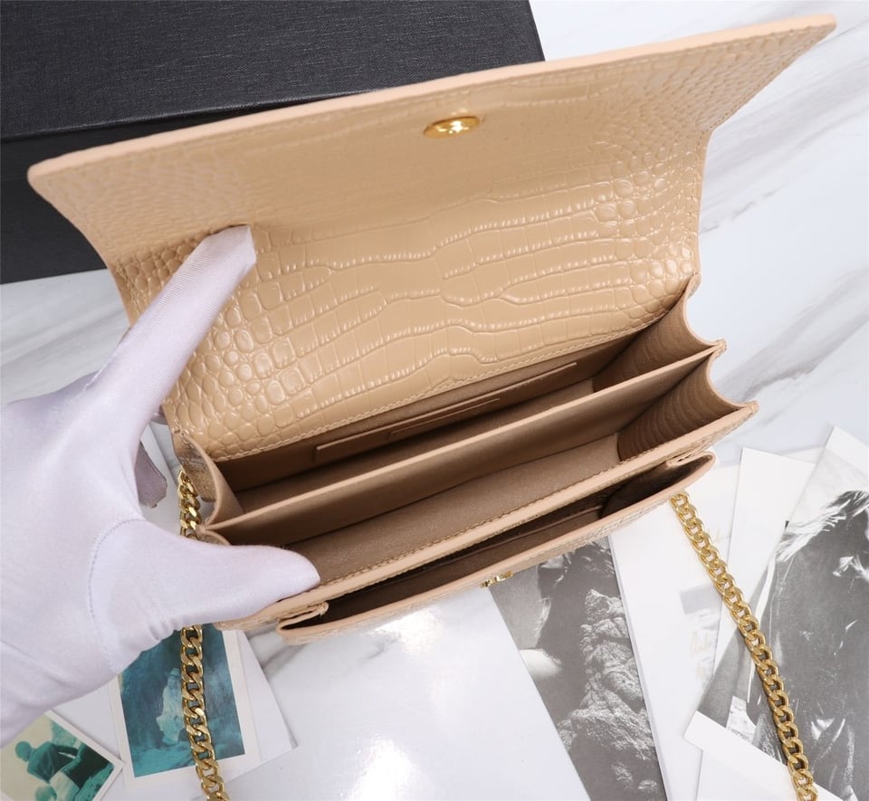 Saint Laurent Sunset Medium Chain Bag In Crocodile Embossed Shiny Apricot 22Cm view 4