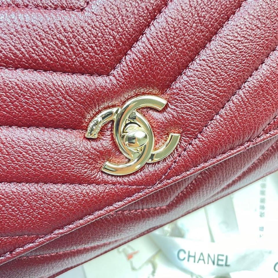 Chanel Maxi Flap Bag With Top Handle 31cm/12.2in Red AS6091 view 8