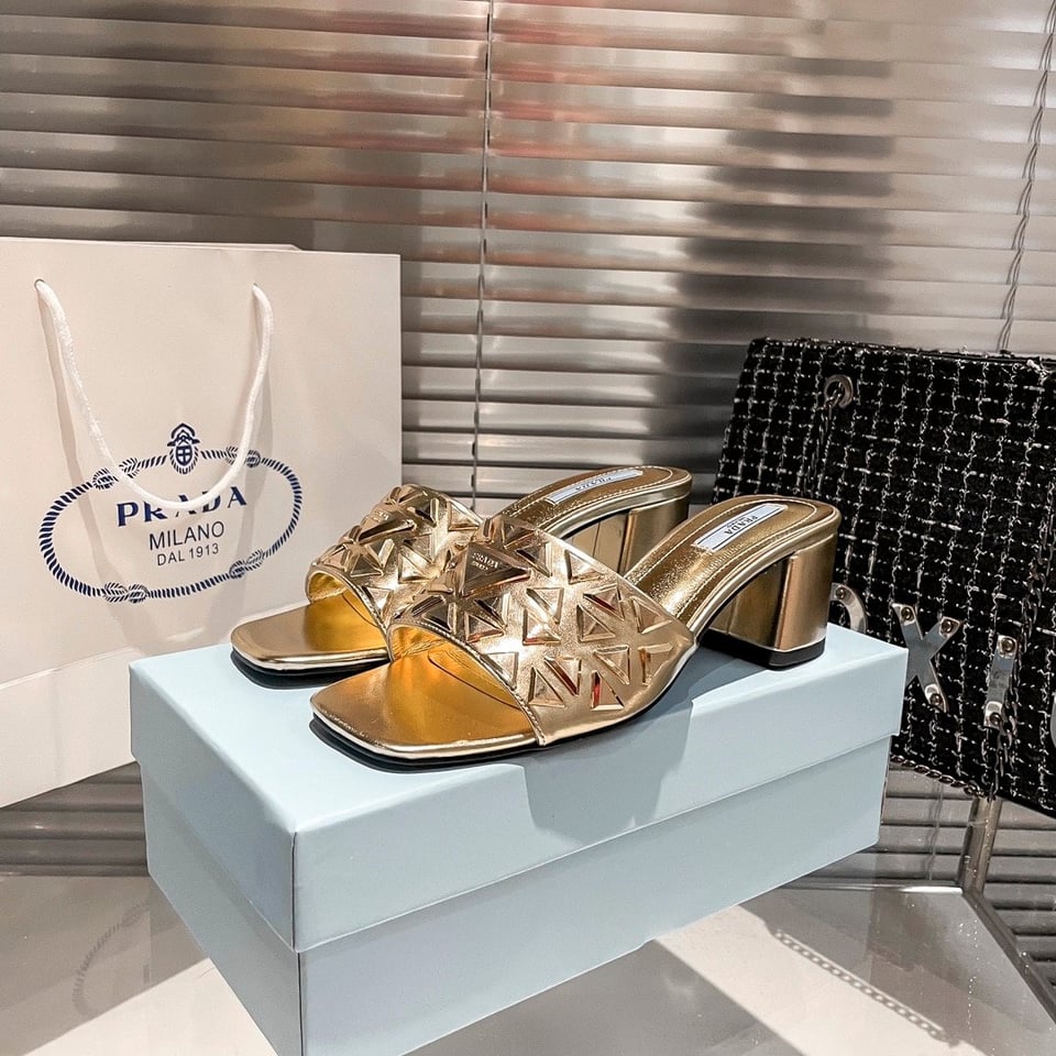 Prada Ciabatte Spazzolato Borchie Sandals Gold view 7