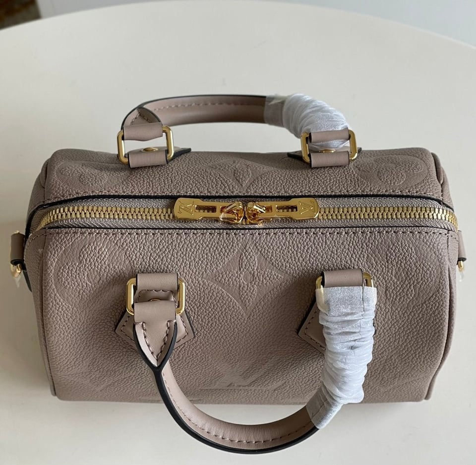 Louis Vuitton Speedy Bandoulière 25 Monogram Empreinte Tourterelle 25cm M59273 view 13