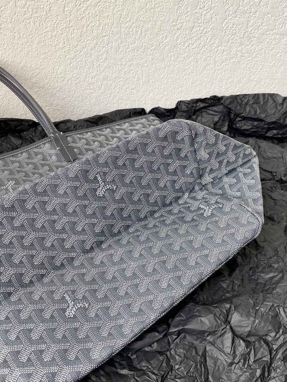 Goyard Saint Louis Gm 40Cm Grey Canvas view 6