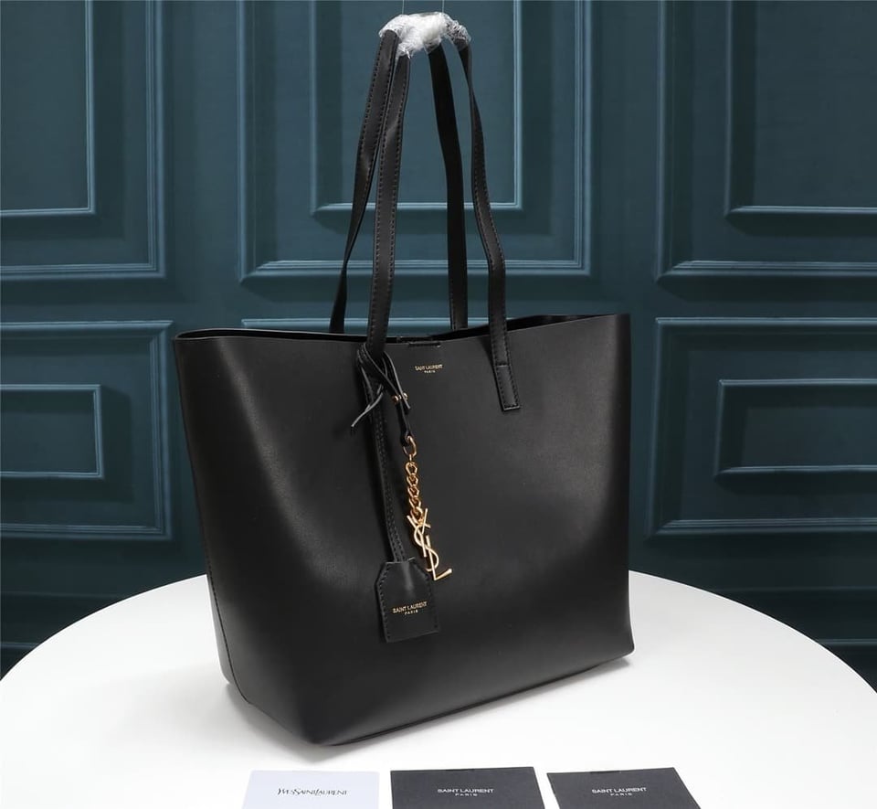Saint Laurent Shopping Tote Black Leather 33Cm view 9