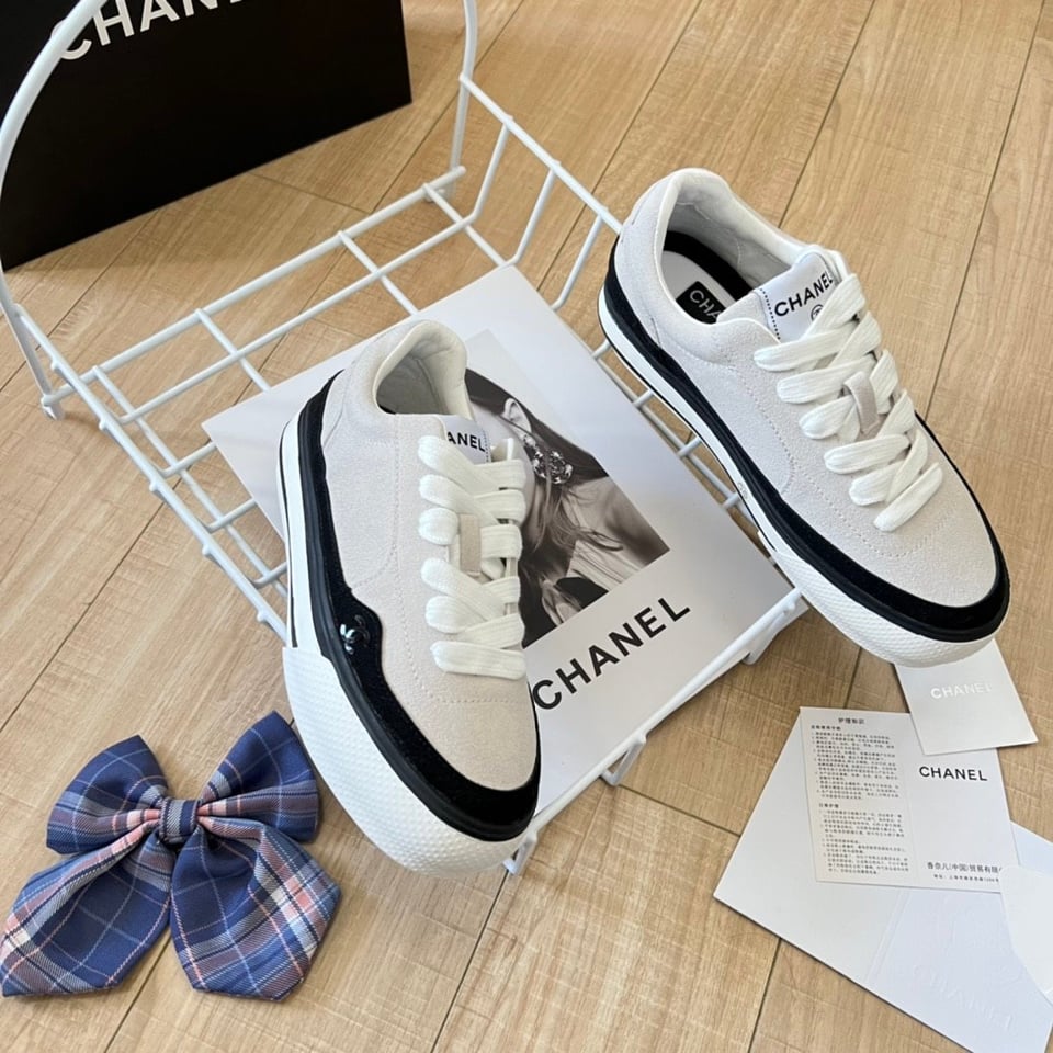 Chanel Suede Leather Runners White view 6