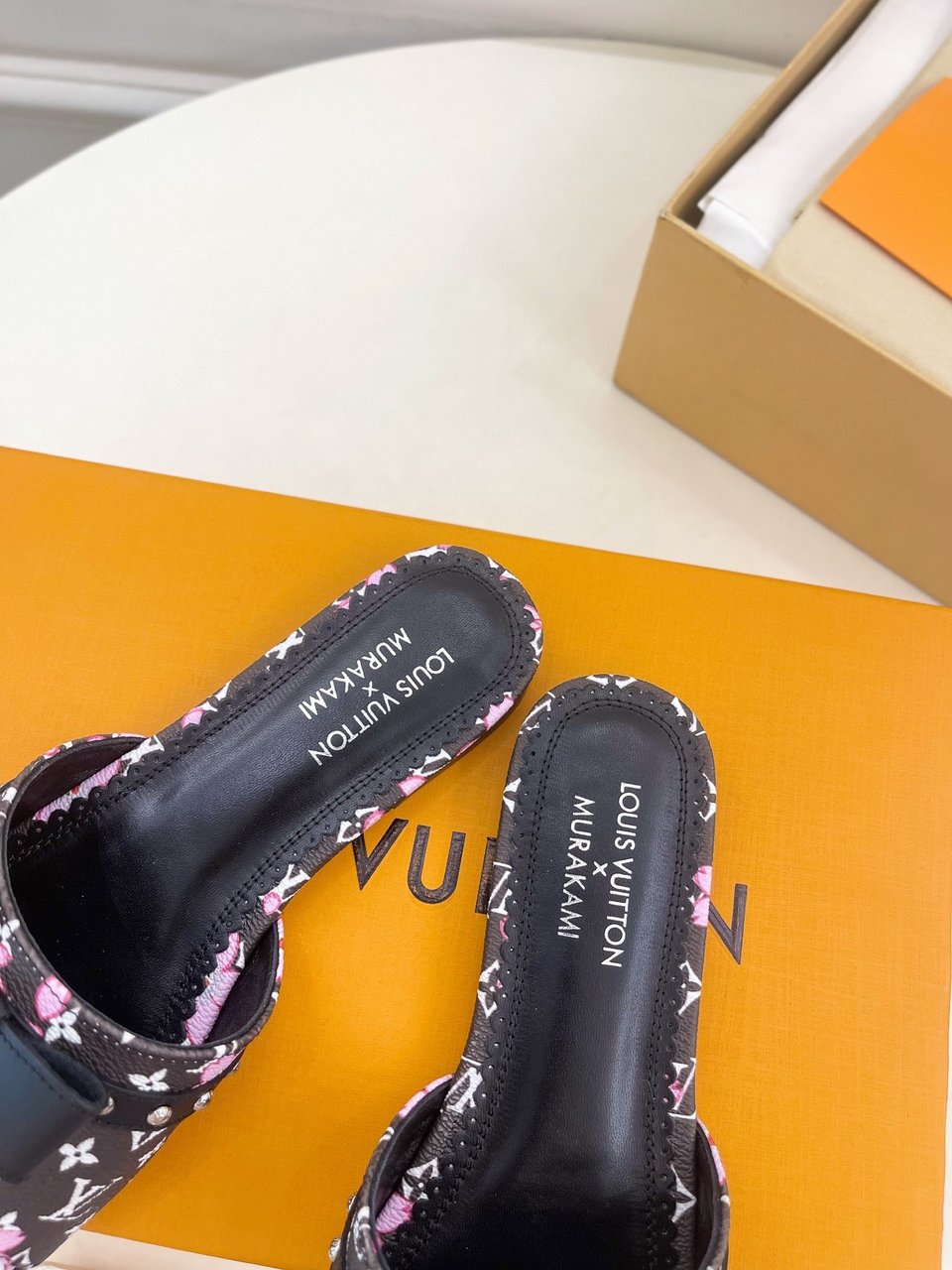 Louis Vuitton x Takashi Murakami Cherry Blossom Flat Slide Black Monogram with Bow view 11