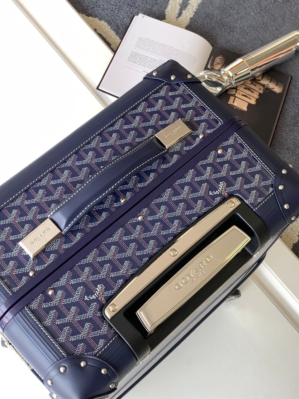 Goyard 50cm view 4