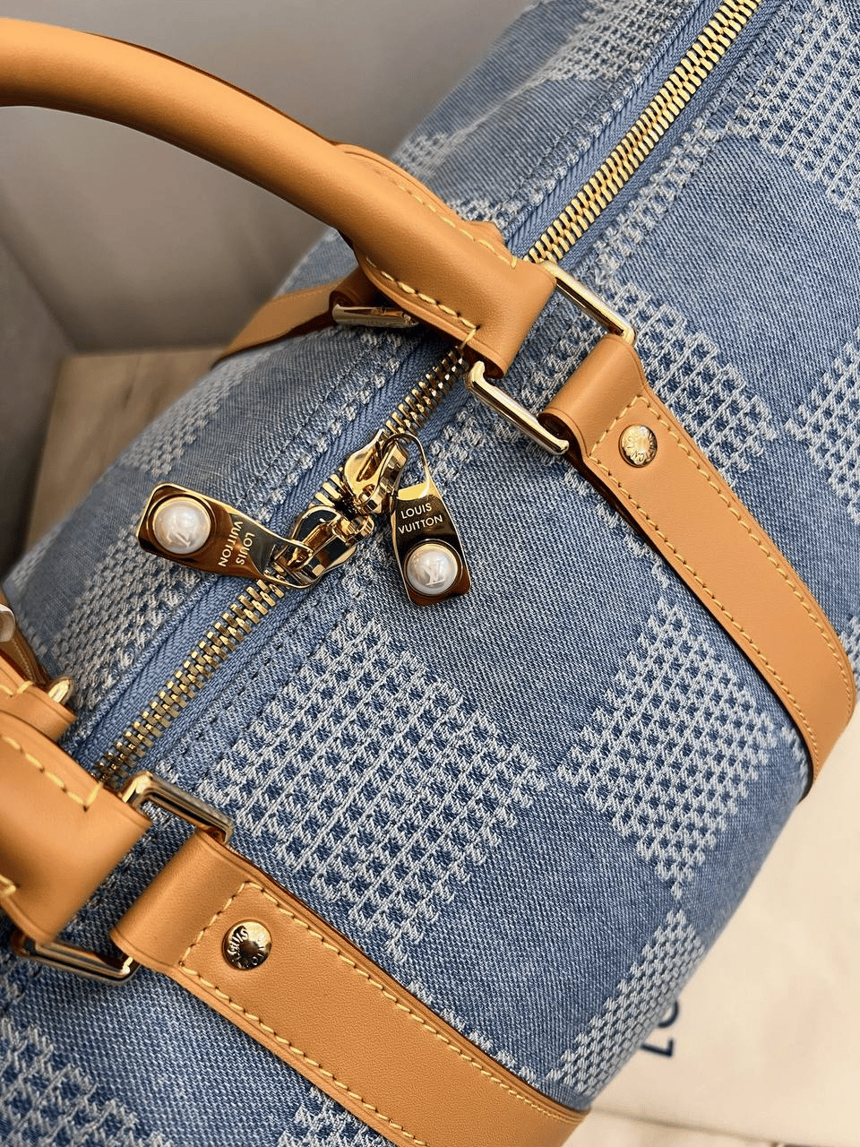 Louis Vuitton Keepall Bandoulière 50 Bag ‘Blue’ 50Cm N40739 view 8