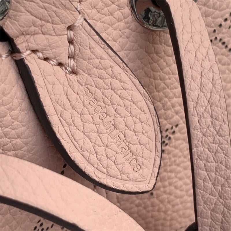 Louis Vuitton Bella 22Cm Magnolia Pink view 6
