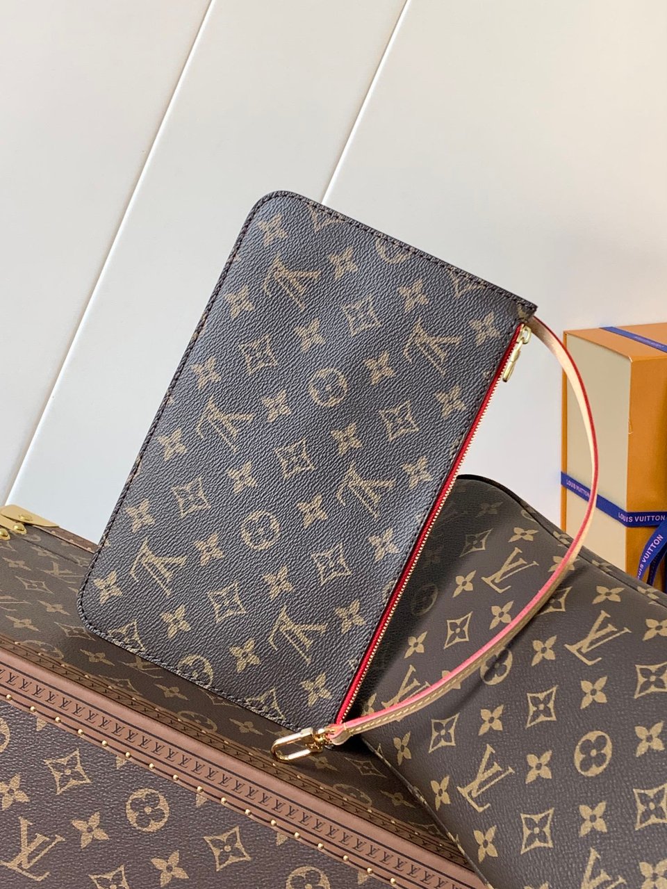 Louis Vuitton Neverfull MM Monogram Canvas Tote Bag Cerise Red 31cm M46987 view 10