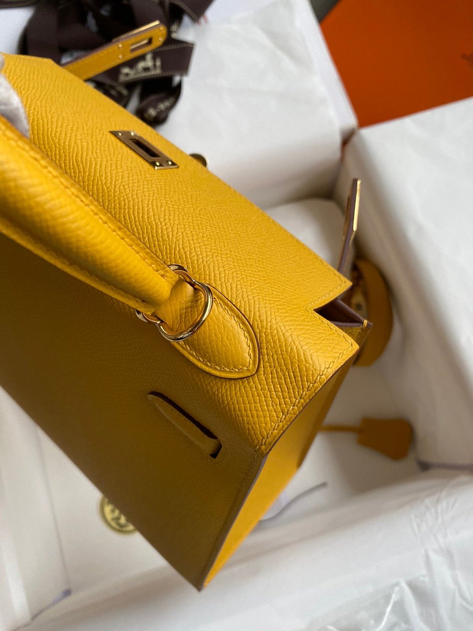 Hermes Kelly 25 Bag In Mustard Yellow Epsom Leather For Women 25cm/10in view 5