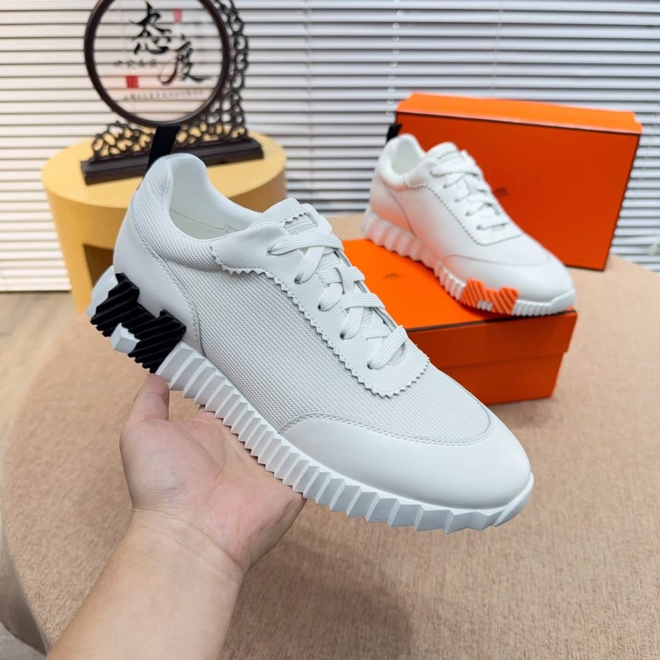 Hermes Bouncing Sneakers Blanc Color Goatskin H261897ZH90390 view 2