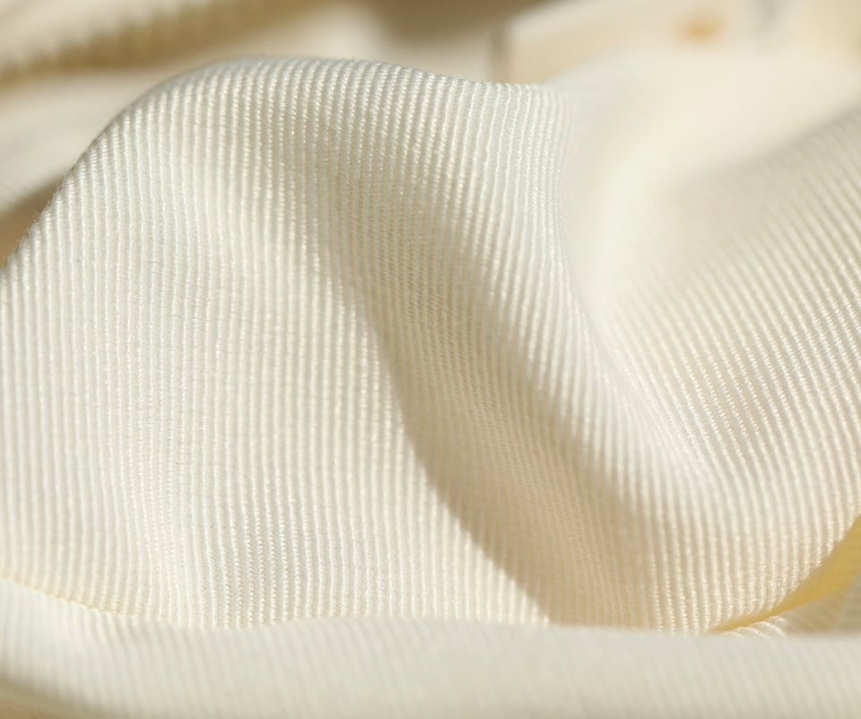 Chanel 23C White Mini Pouch view 10