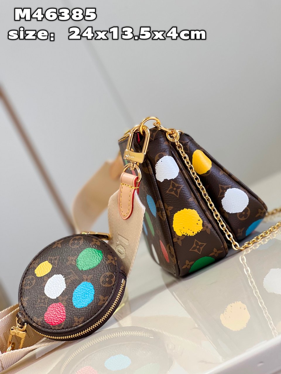 Louis Vuitton X Yk Multi Pochette Accessoires 24 Cm M46385 view 4