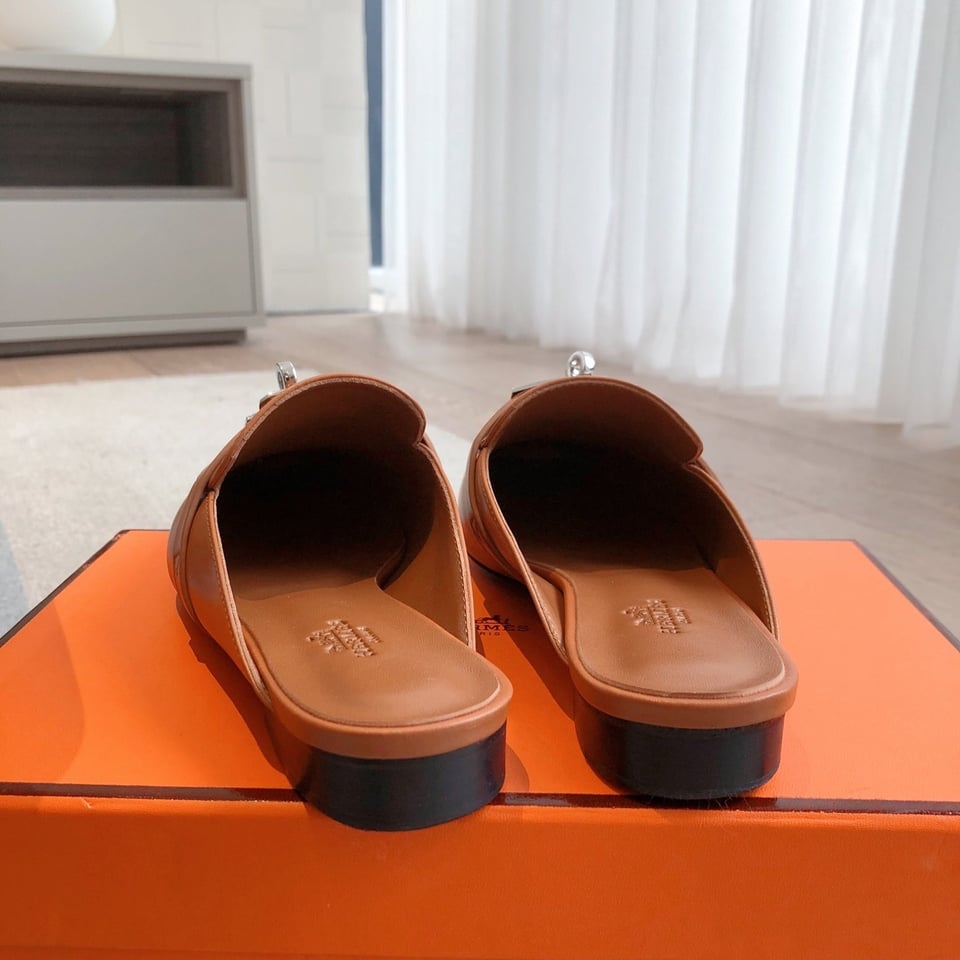 Hermes Oz Mule Brown view 12
