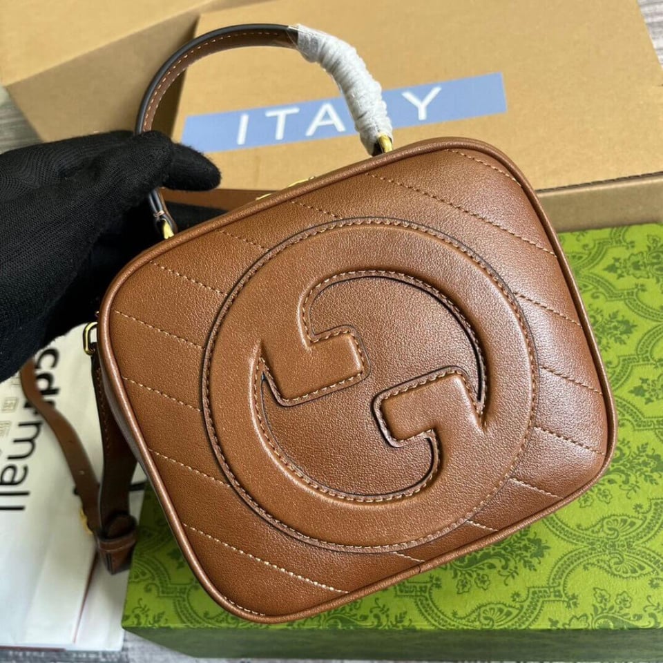 Gucci Blondie Top Handle Bag view 9