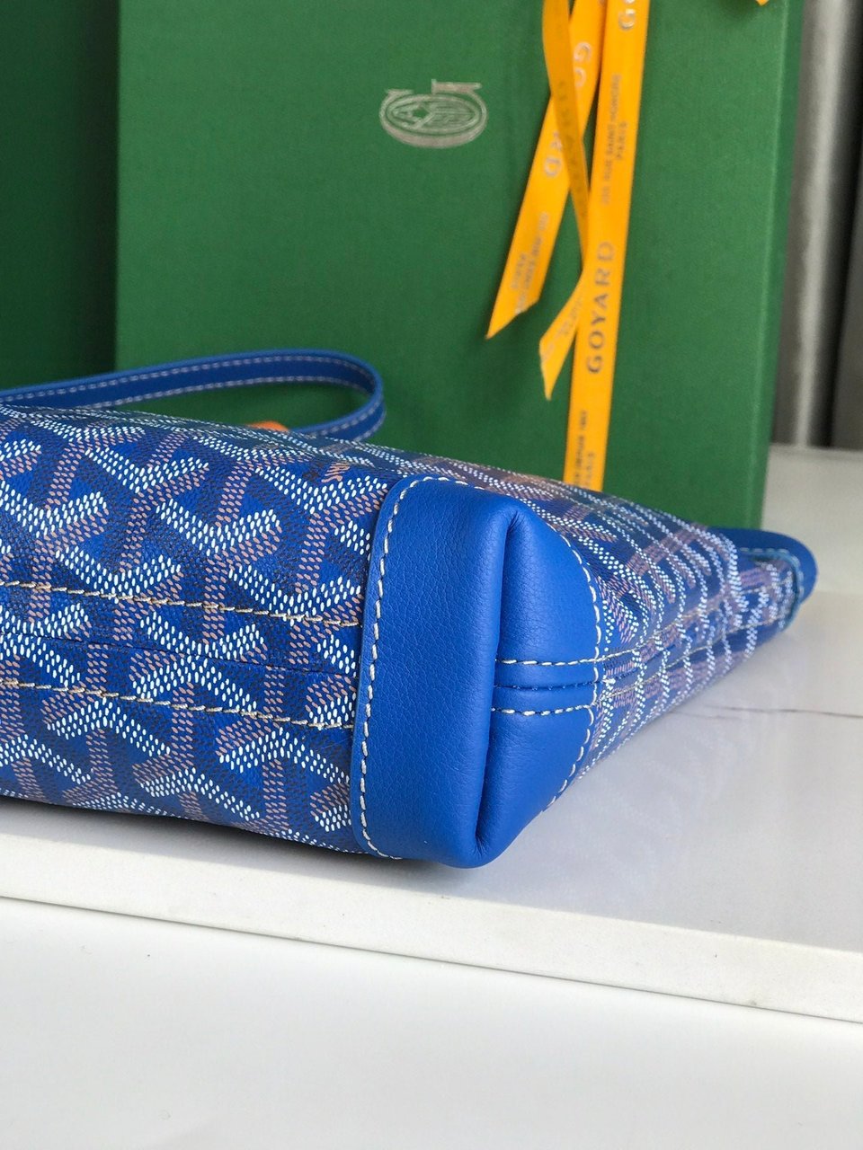 Goyard Conti Pouch 24cm Sapphire Blue Lambskin And Goyardine Canvas view 7