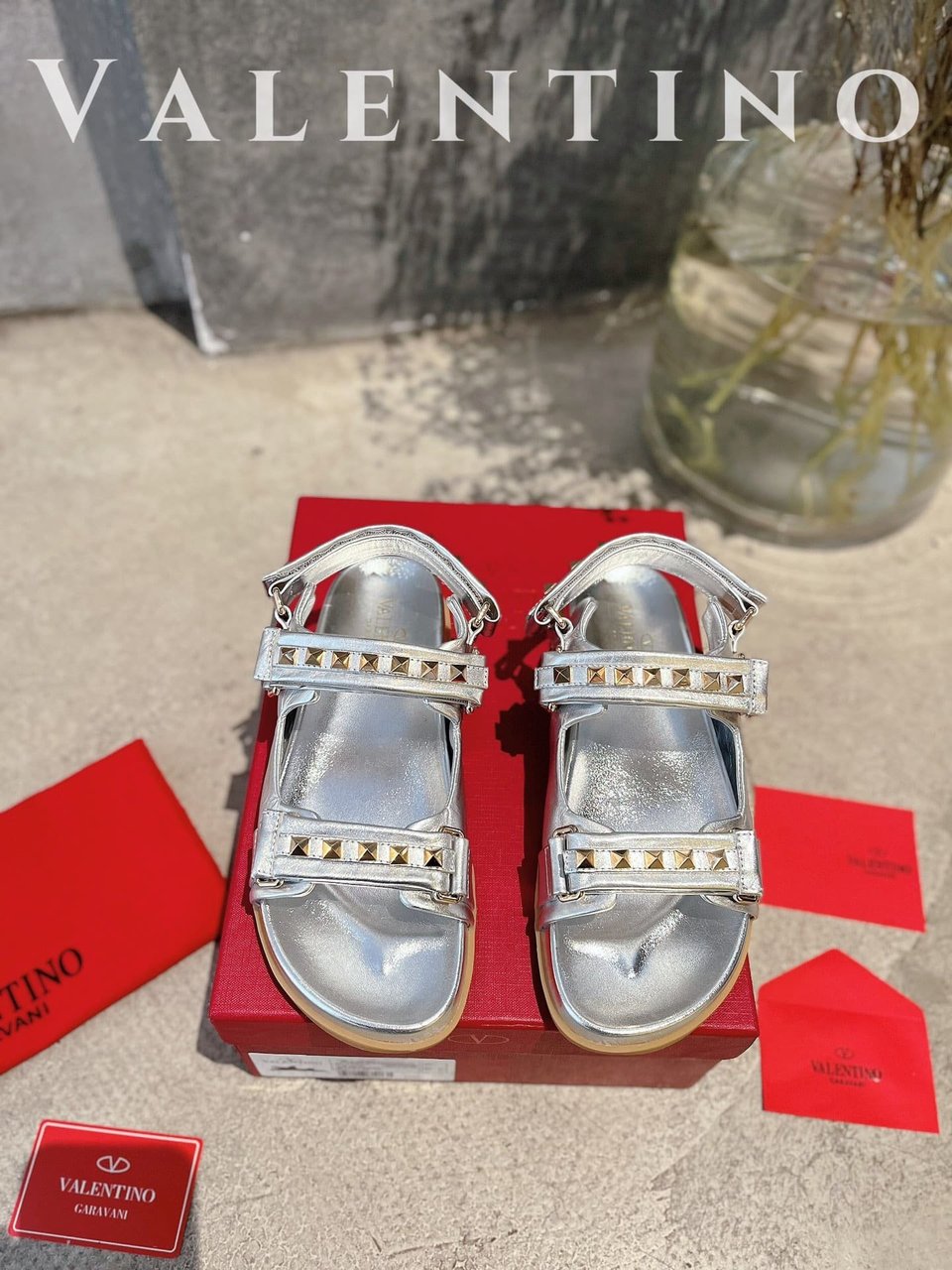 Valentino Garavani Rockstud Flat Sandal In Nappa Leather For Woman In Silver view 8