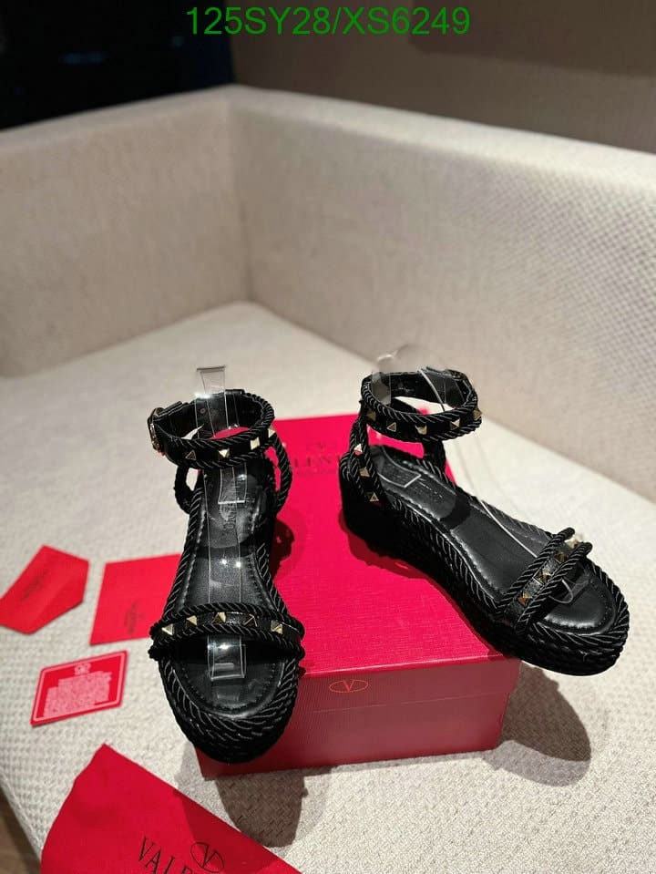 Valentino Rockstud Flatform Sandal In Calfskin 2W2S0Gi3Bae0No view 7