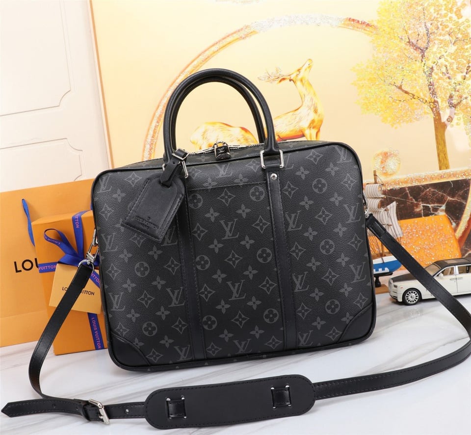 Louis Vuitton Porte Documents Voyage Pm Briefcase Black 40Cm M46457 view 11
