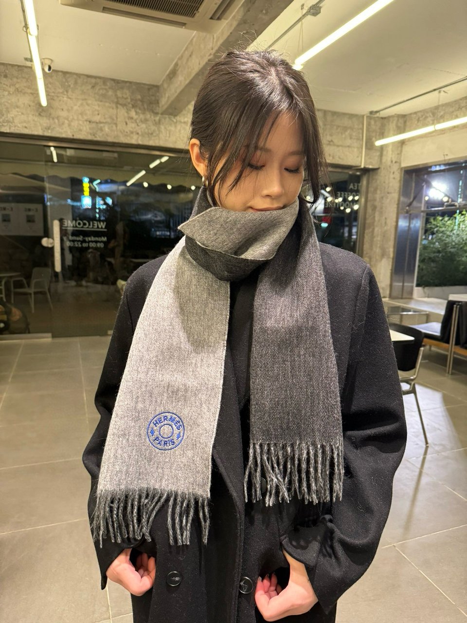 Hermes Cashmere Blanket Scarf Grey For Women 180cm view 7