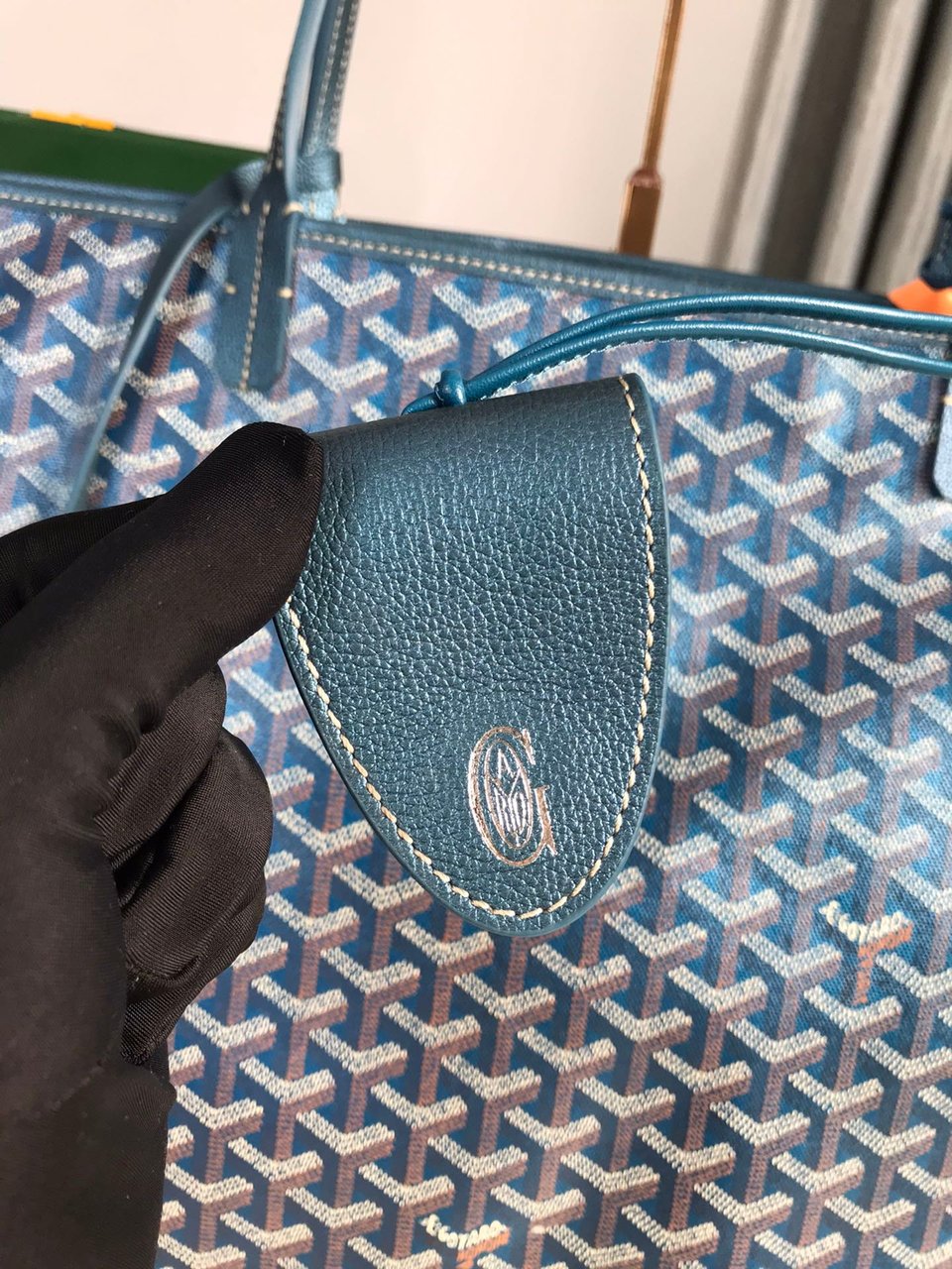 Goyard Saint Louis Gm Bag 40Cm Deep Blue Canvas Chevroches Calfskin view 3