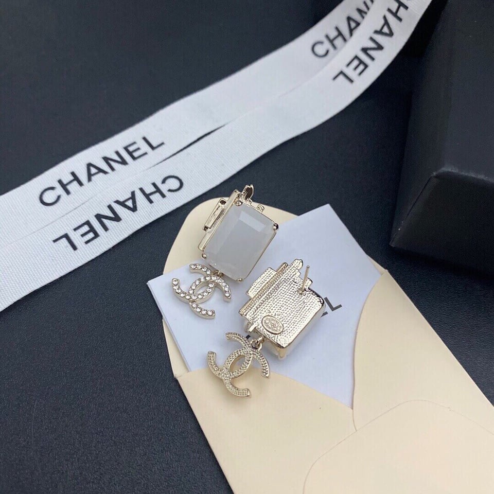 Chanel Cc Earrings view 3