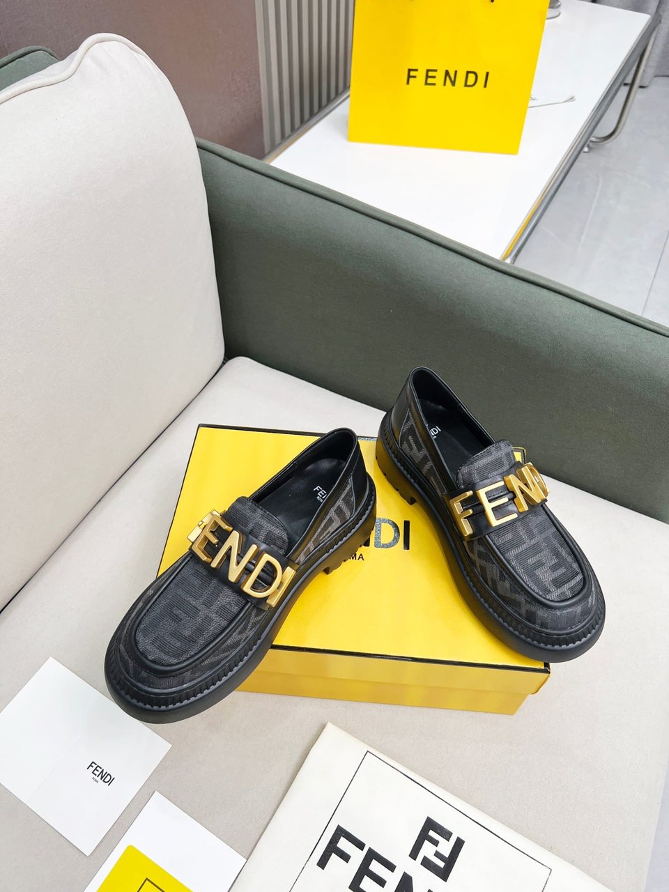 Fendigraphy Ff Leather Loafers Grey view 4