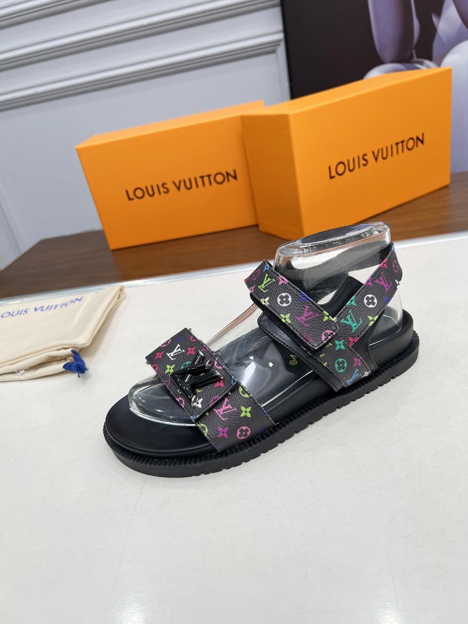 Louis Vuitton X Murakami Lv Sunset Flat Comfort Sandal Black 1Agxf6 view 3