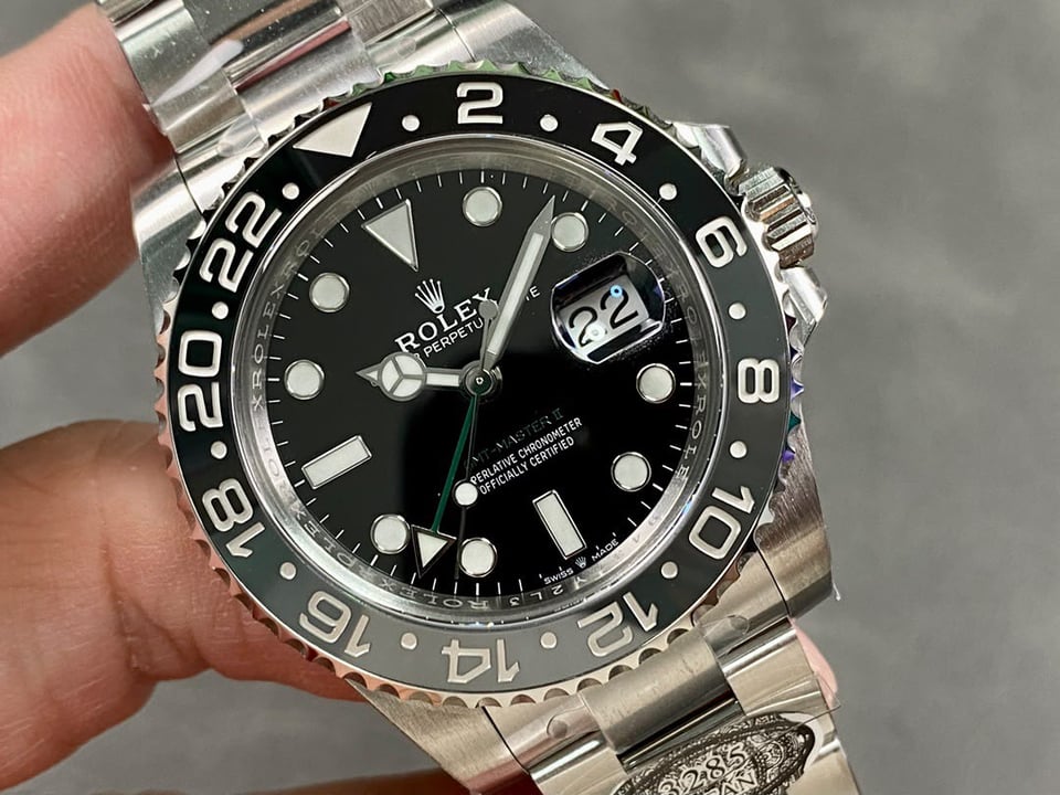 [Super Clone] Rolex GMT-Master II 126710GRNR “Bruce Wayne” Oyster 2024 view 3