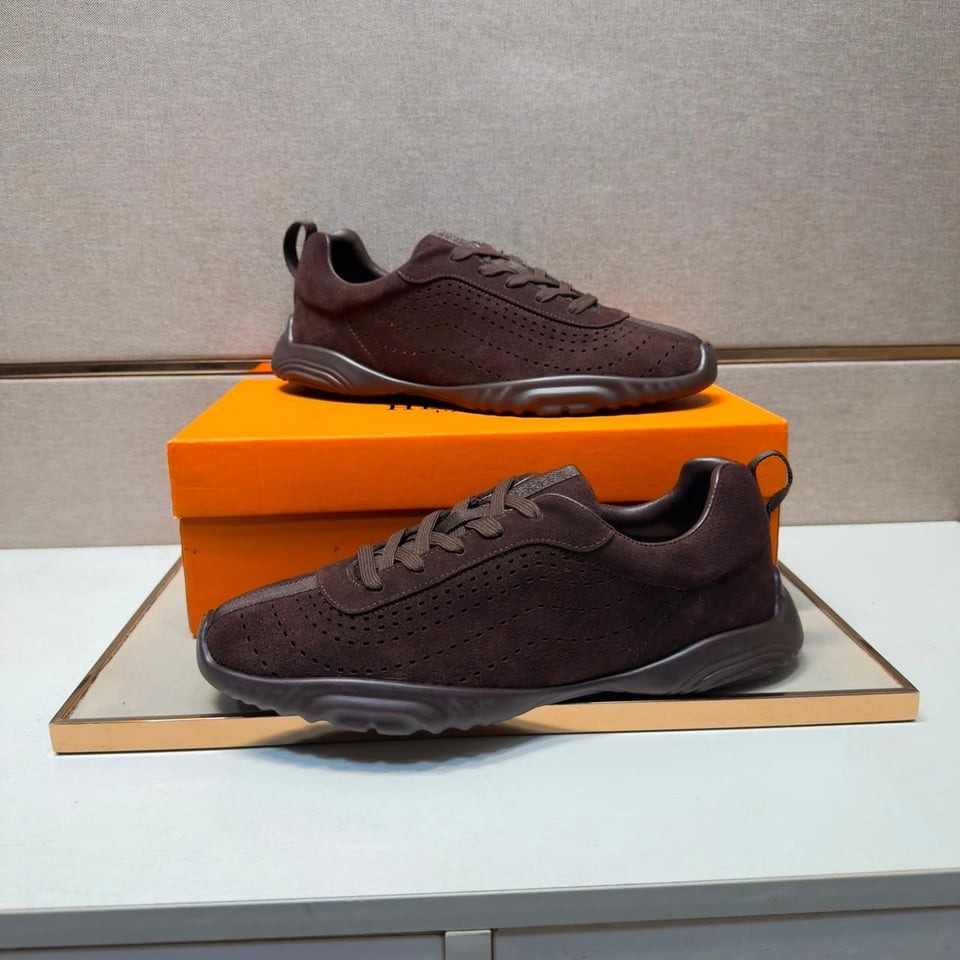 Hermes Neon Sneaker Marron Ébène Color Goatskin H262896ZHME390 view 7