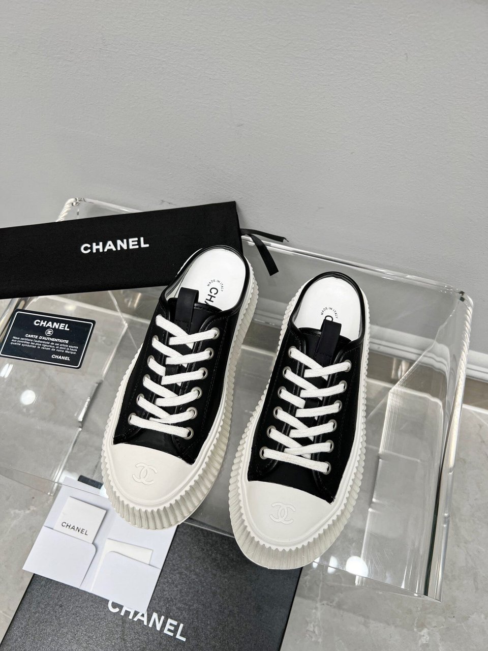 Chanel Platform Shoes Black view 3
