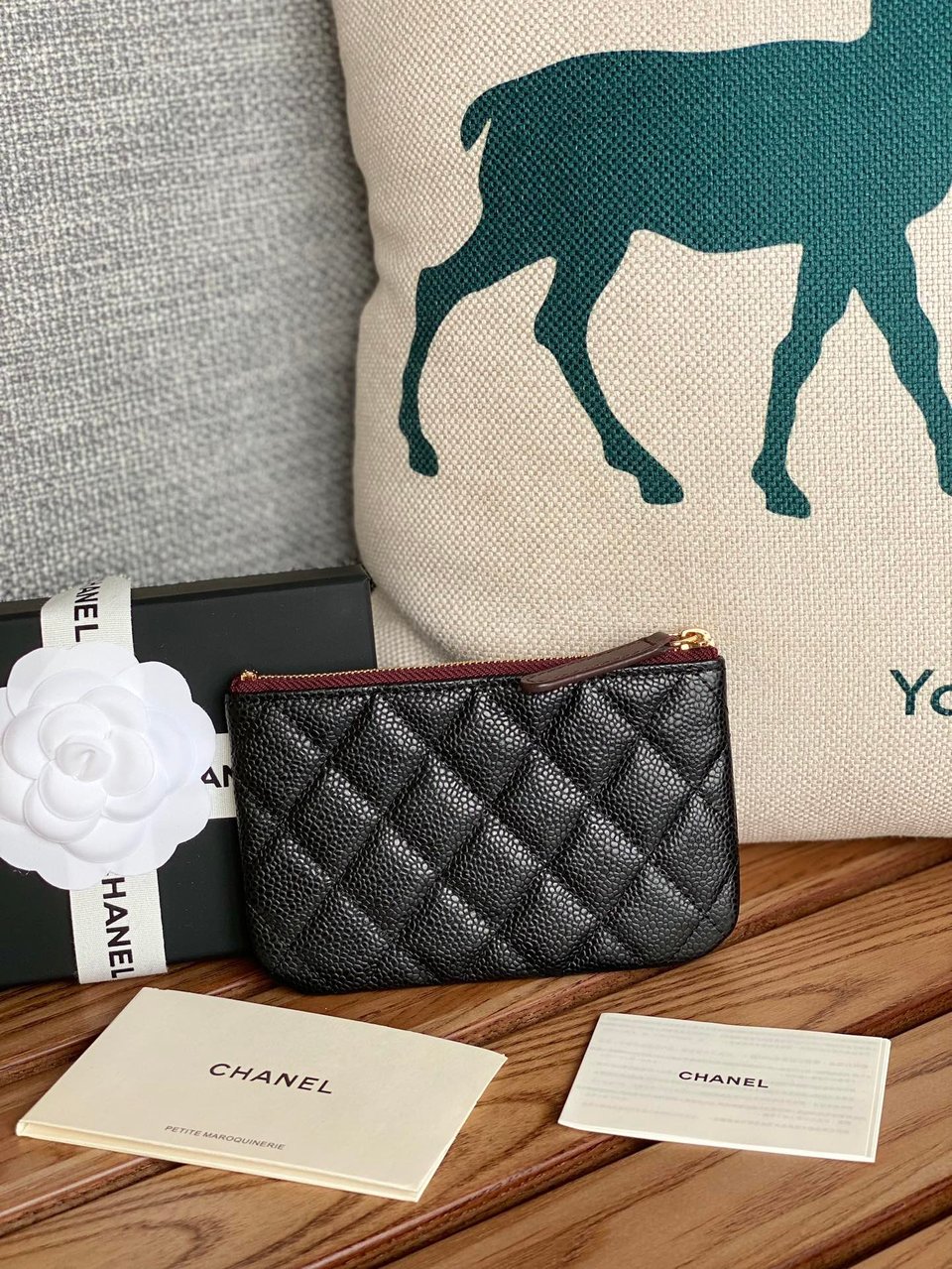 Chanel Zipped Wallet 15 Black Caviar Gold Hardware view 7