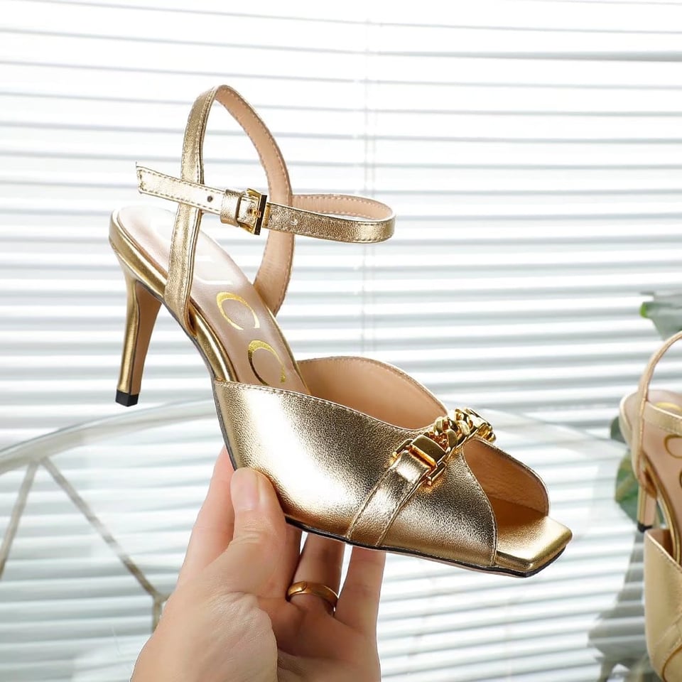 Gucci Metal Chain Stiletto Heels Flip Flop Fish Mouth Sandals Gold view 8