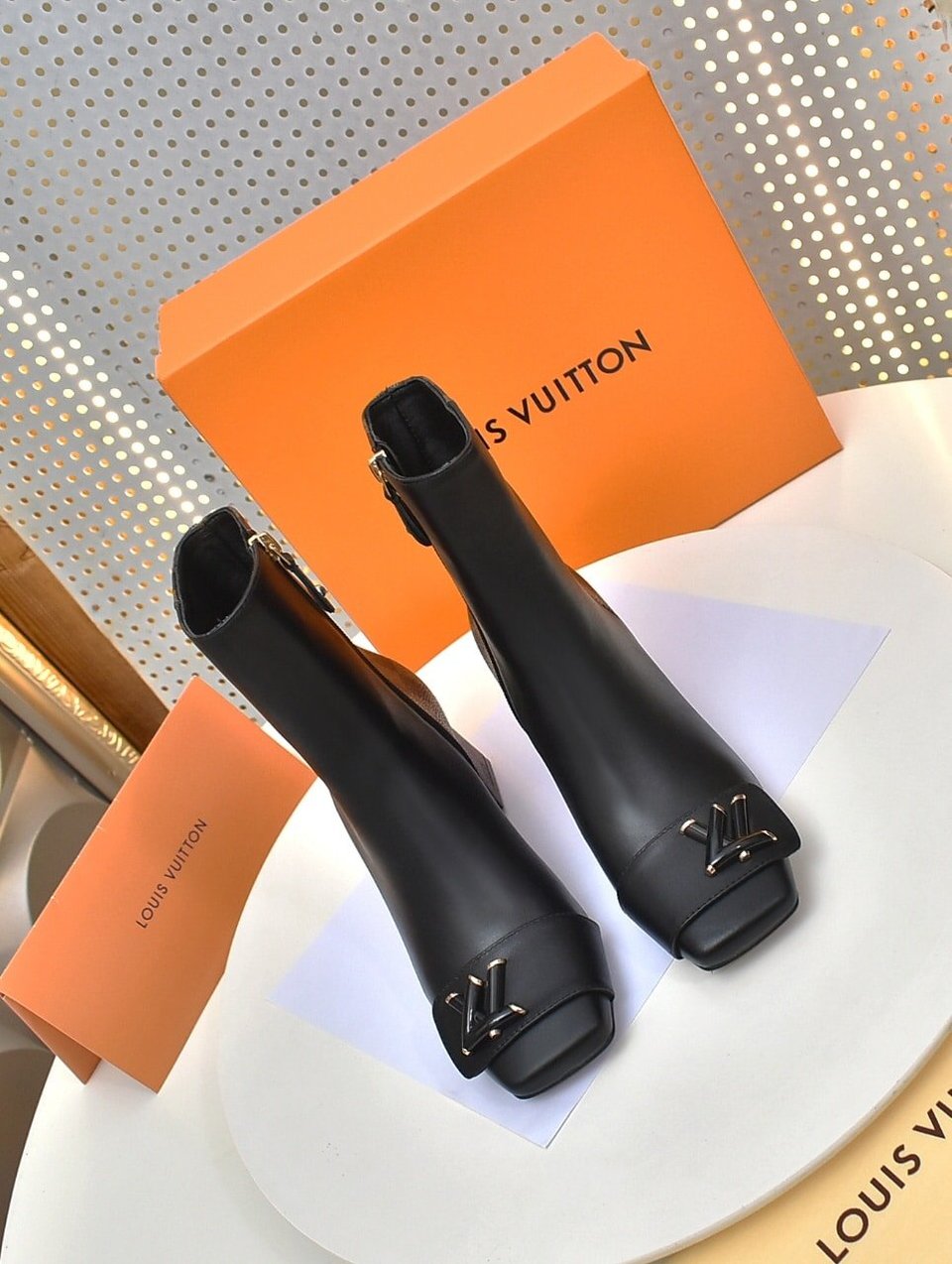 Louis Vuitton Shake Ankle Boots Black And Brown view 7