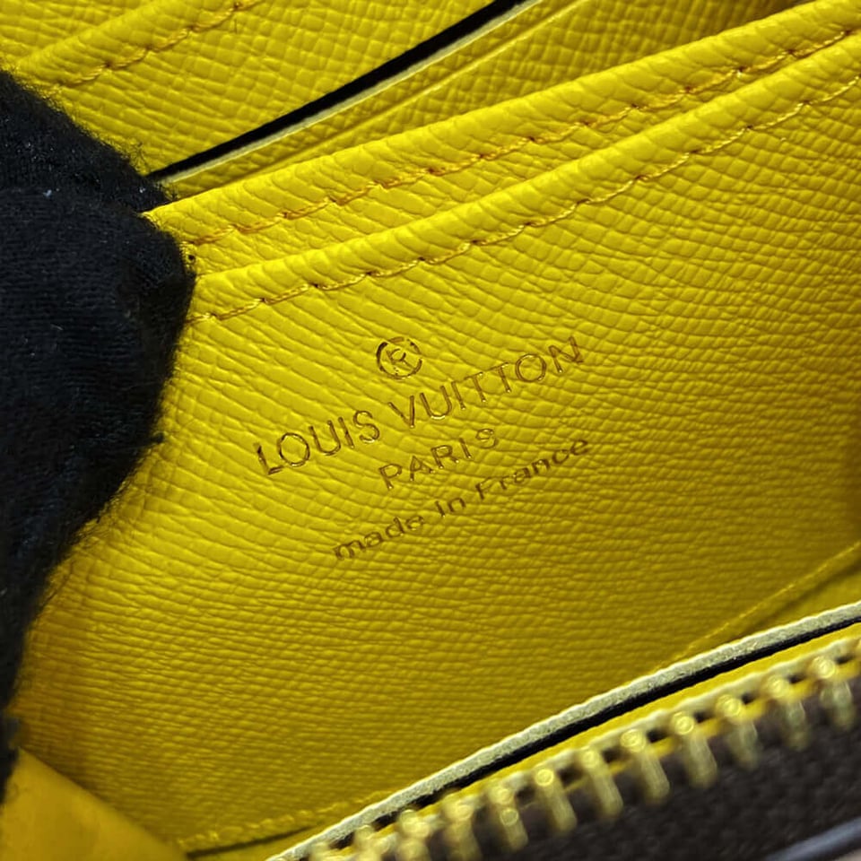 Louis Vuitton Christmas Animation 2022 Zippy Coin Purse Yellow view 9