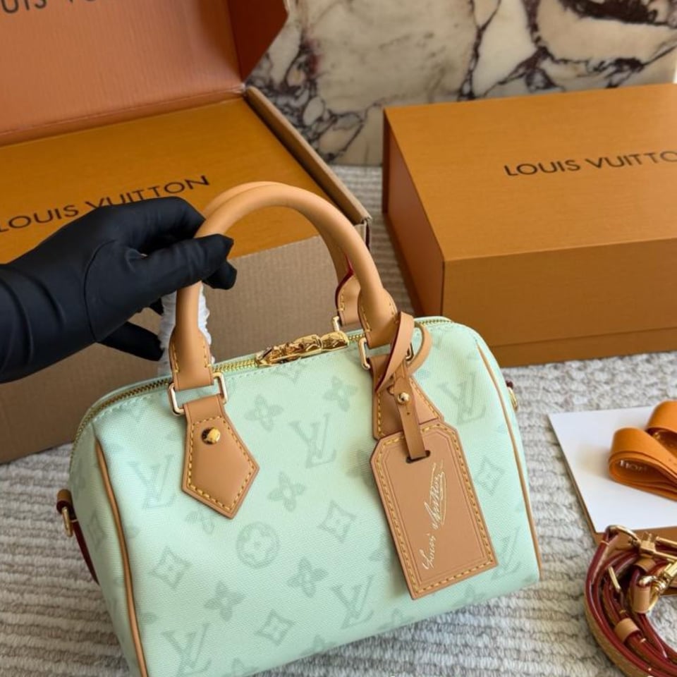 Louis Vuitton Speedy Bandoulière 20 Bag Monogram Origine Vert Asnière M27530 view 10