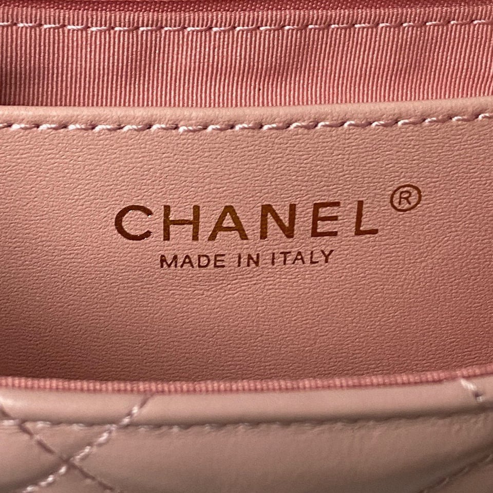 Chanel 23K 13,5Cm Rose Pink Calfskin Gold Hardware view 6