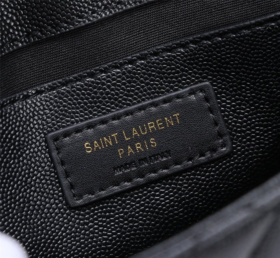 Saint Laurent Envelope Small Bag In Mix Matelasse Grain De Poudre Embossed Black Gold 21Cm view 8