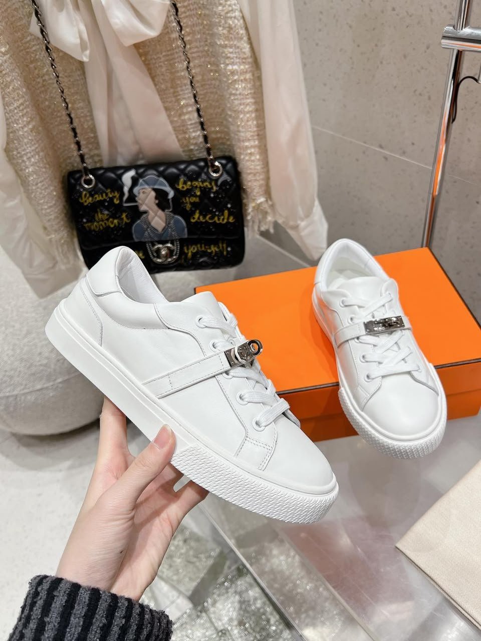Hermes Sneakers Day Blanc Color Calfskin H252883ZH90390 view 11