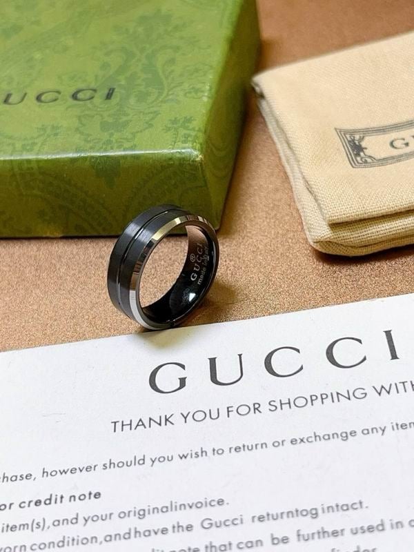 Gucci Rings view 5