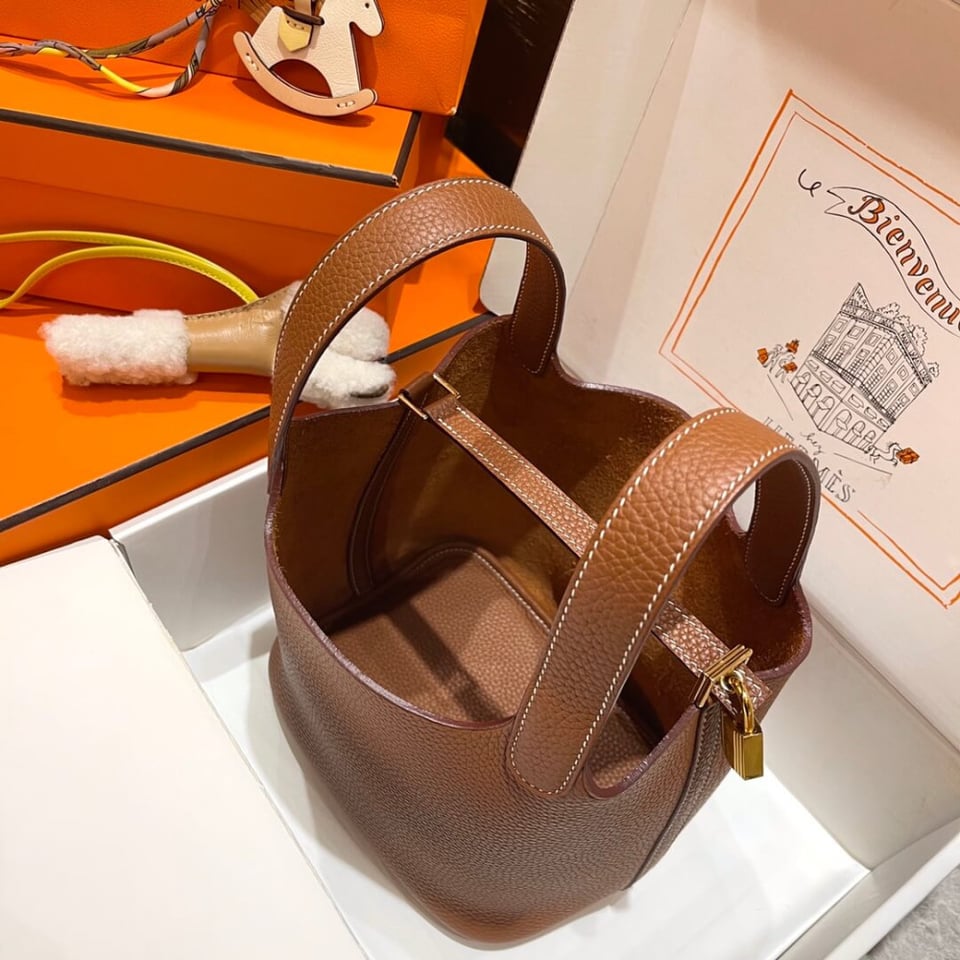 Hermes Picotin Lock Bag In Taurillon Clemence Gold Brown 22Cm view 4