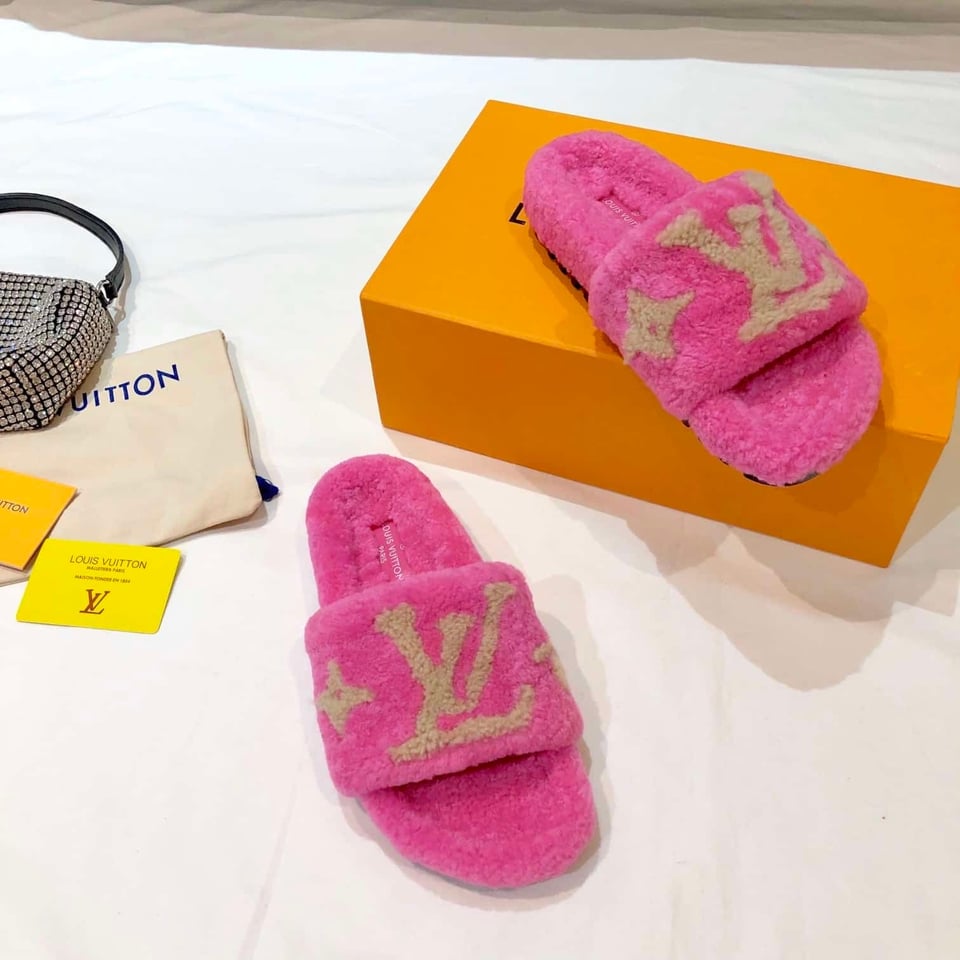 Louis Vuitton Paseo Flat Comfort Mule Pink 1A8Vfl view 6