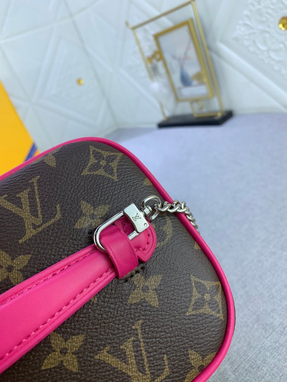 Louis Vuitton Nice Mini Monogram Canvas Pink 20Cm M46767 view 6
