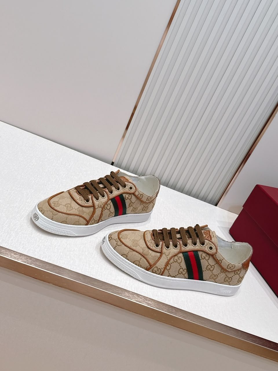 Gucci Stretch Low-Top Sneaker 871608 FAF48 9644 For Men view 4