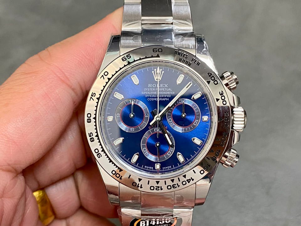 [Super Clone] Rolex Daytona 40mm Bright Blue Dial Oyster 126509 view 2
